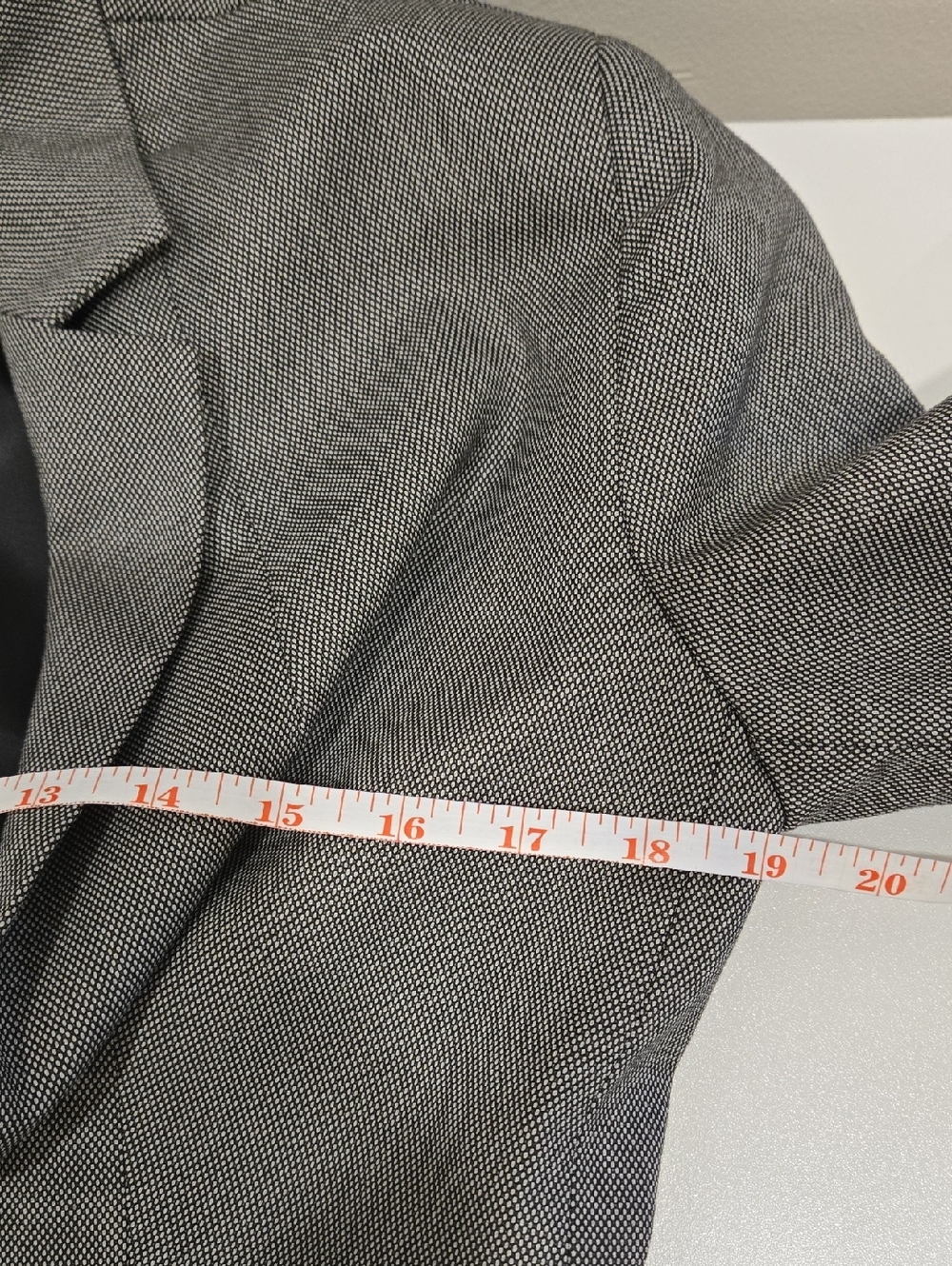 Jones New York Gray Blazer Professional Business Attire - Picture 12 of 16